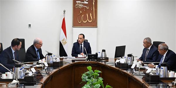 مدبولي يتابع إصلاح الشركات المملوكة للدولة وخطة التخارج